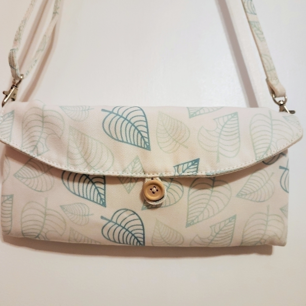 Nintendo Switch Lite Forest Fabric Case Ivory Gre… - image 3